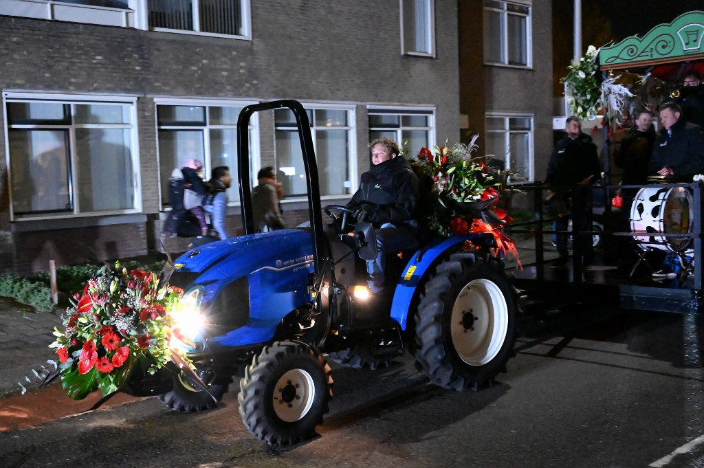 ../Images/Verlicht bloemencorso 2024 150.jpg